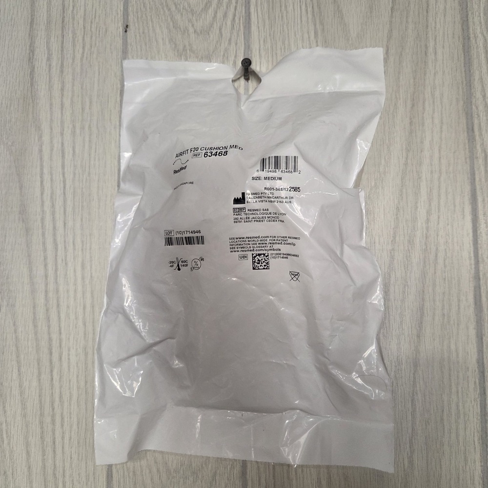 Resmed AirFit F20 Medium Cushion Replacement New Factory Sealed 63468